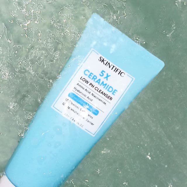 Skintific 5X Ceramide Low pH Cleanser  review photo by yvschaa