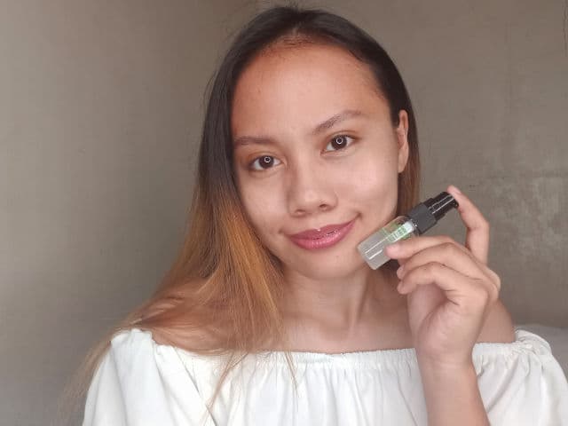 PURITO Wonder Releaf Centella Serum Unscented review photo by zairahvictoria