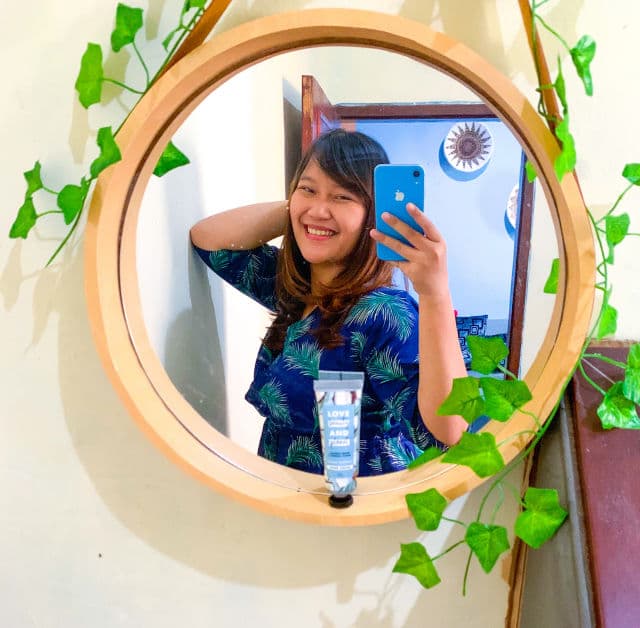 Love Beauty and Planet  Coconut Water & Mimosa Flower Hand Lotion review photo by zevina