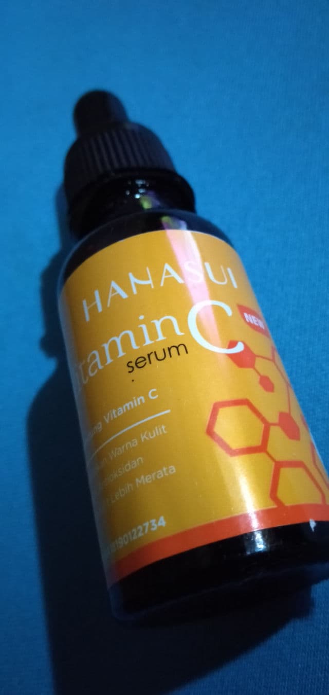 Hanasui Cosmetics Vitamin C Serum review photo by ziawww