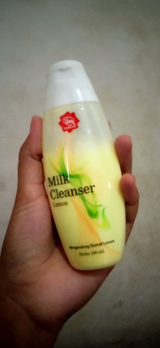 Viva Cosmetics Milk Cleanser Lemon review photo by Anonim