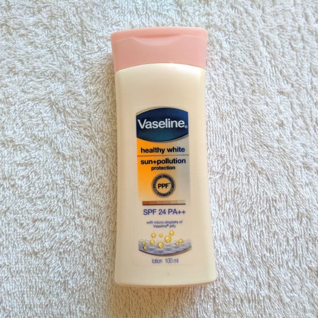 Vaseline Healthy White Sun + Pollution Protection SPF 24 PA+++ review photo by zolarj