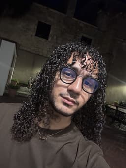 thatcurlyboy