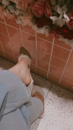 DeaLova