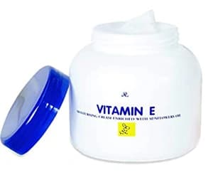 Vitamin E Moisturizing Cream Enriched with Sunflowers Oil