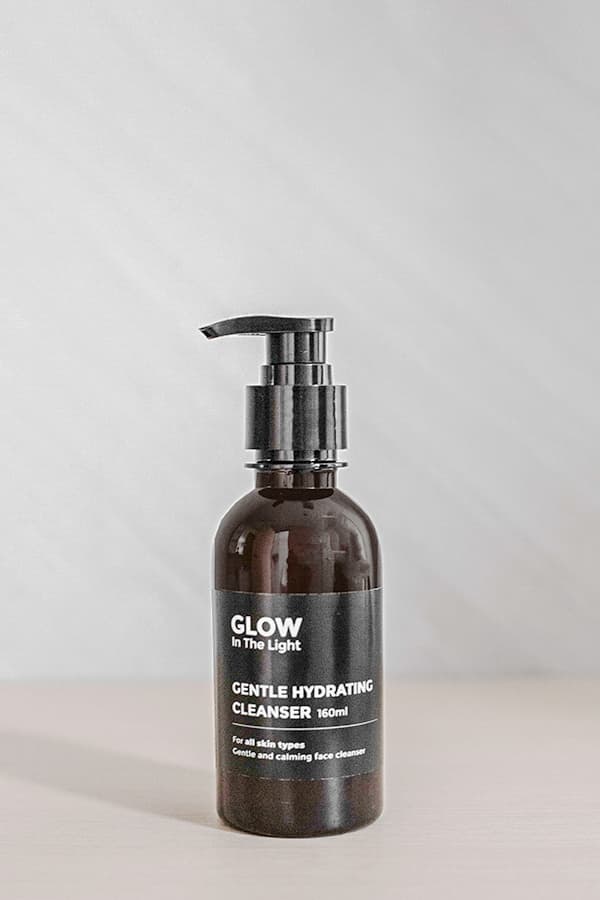 Gentle Hydrating Cleanser