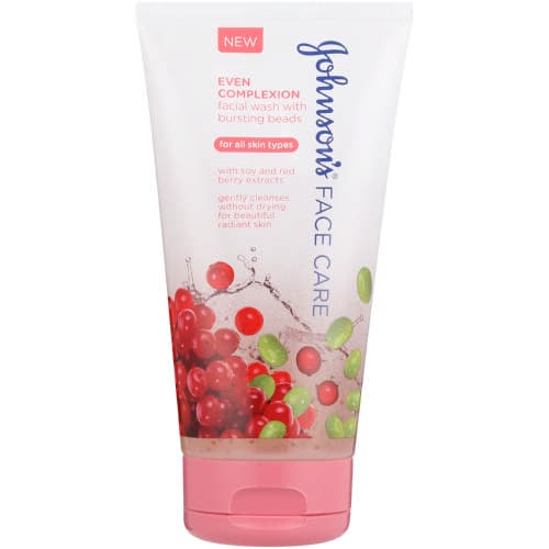 Even Complexion Face Wash with Soy & Red Berry