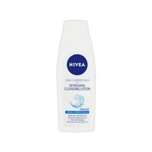 Daily Essentials Refreshing Cleansing Lotion