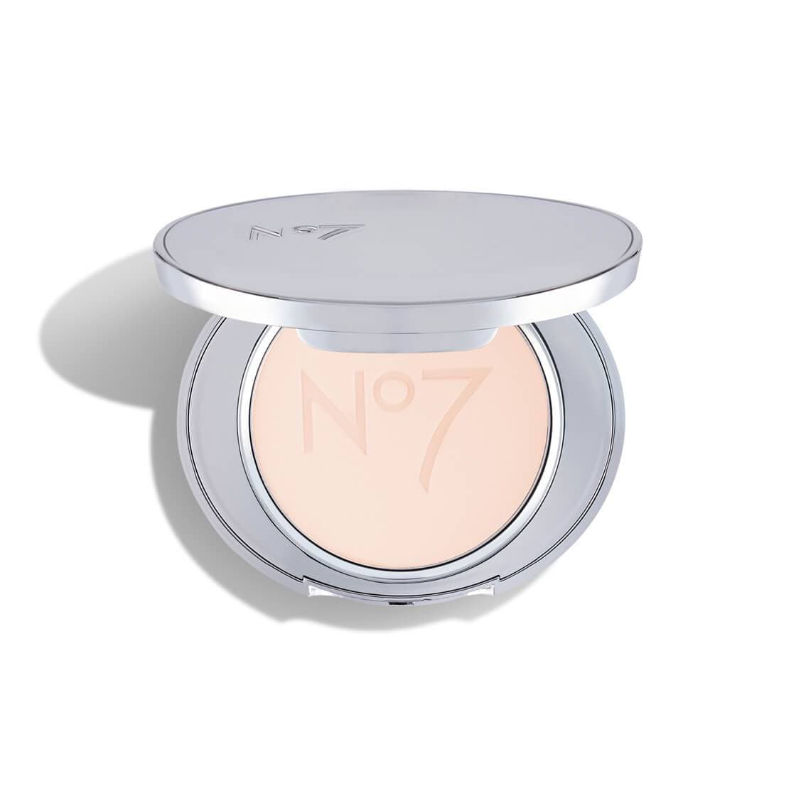 Lift & Luminate Triple Action Translucent Finishing Pressed Powder