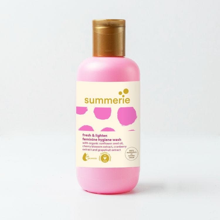 Fresh & Lighten Feminine Hygiene Wash