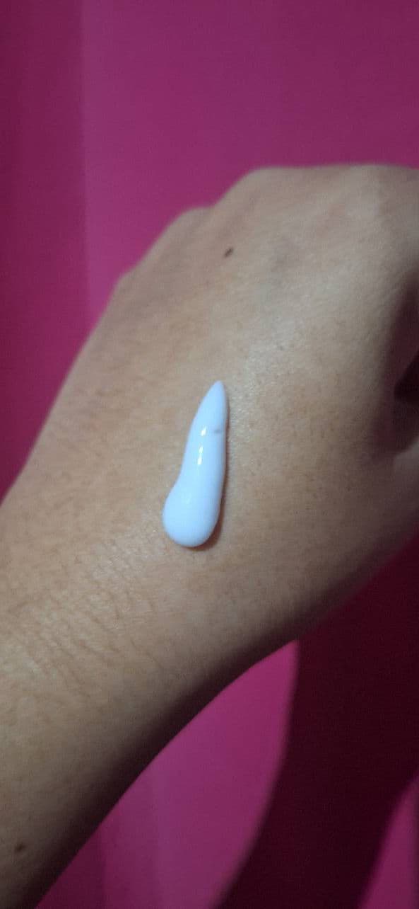 Lubriderm Reparación Intensiva review photo by BelaBellezza