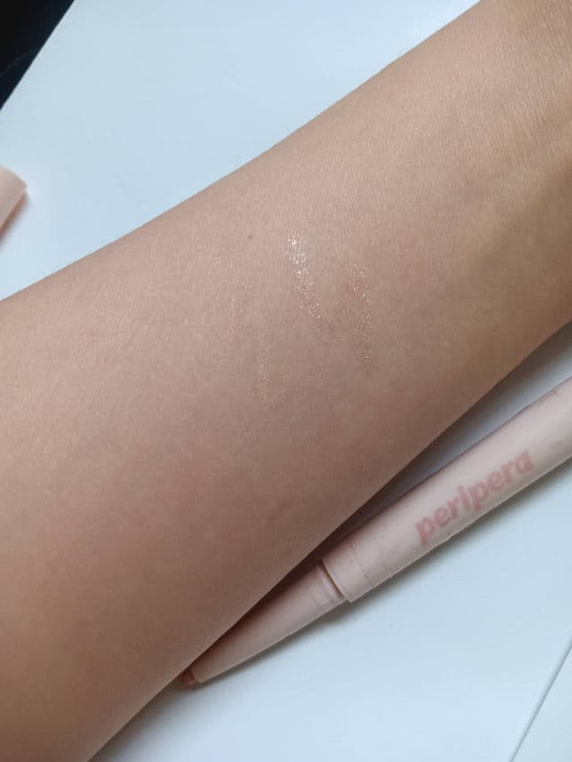 Peripera #03 Glimmering Pink review photo by hellococo