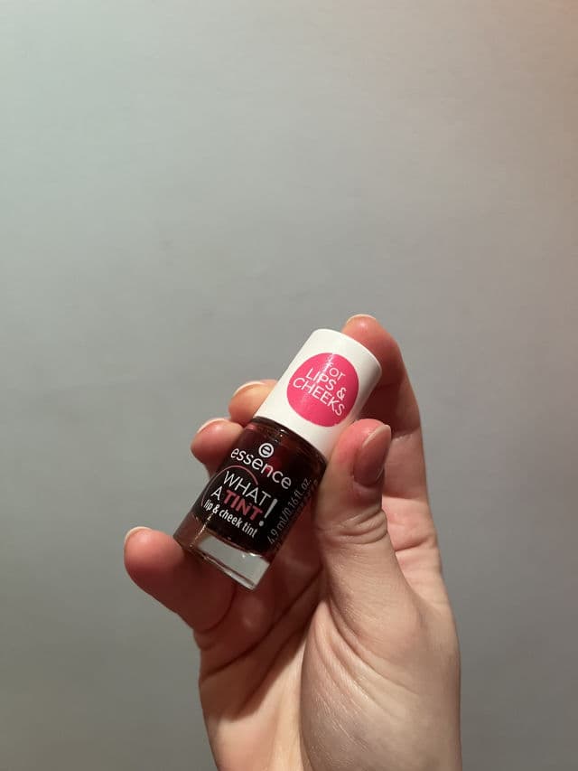 Essence What A Tint! Lip & Cheek Tint review photo by khatieugc