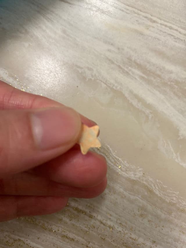 LitBear Acne Patch Pimple Patch for Face review photo by NguyenAndOngLy