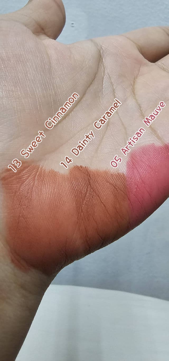 Wardah Colorfit Velvet Matte Lip Mousse review photo by mirmi