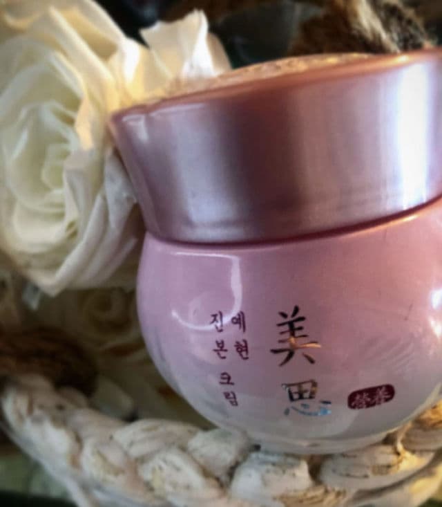 MISSHA Ye Hyeon Jin Bon Cream review photo by koreanandasianreview