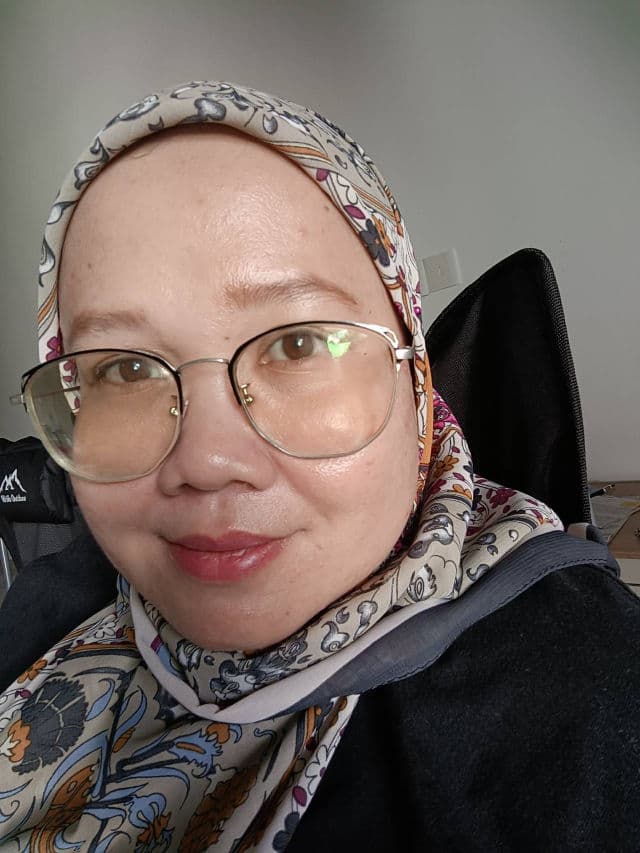 clef Skin Perfecting Tinted Physical Sunscreen SPF30 review photo by Jamalia