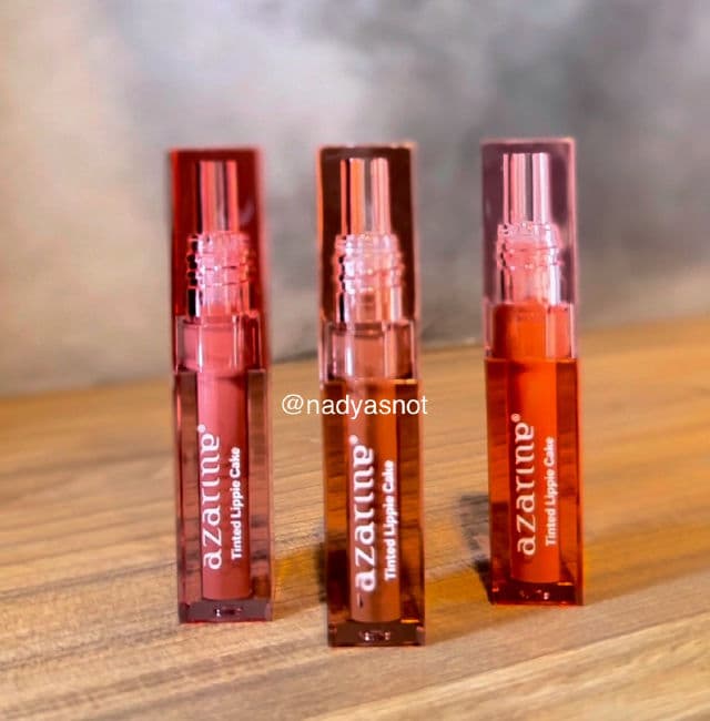 Azarine Tinted Lippie Cake review photo by nadyasnot