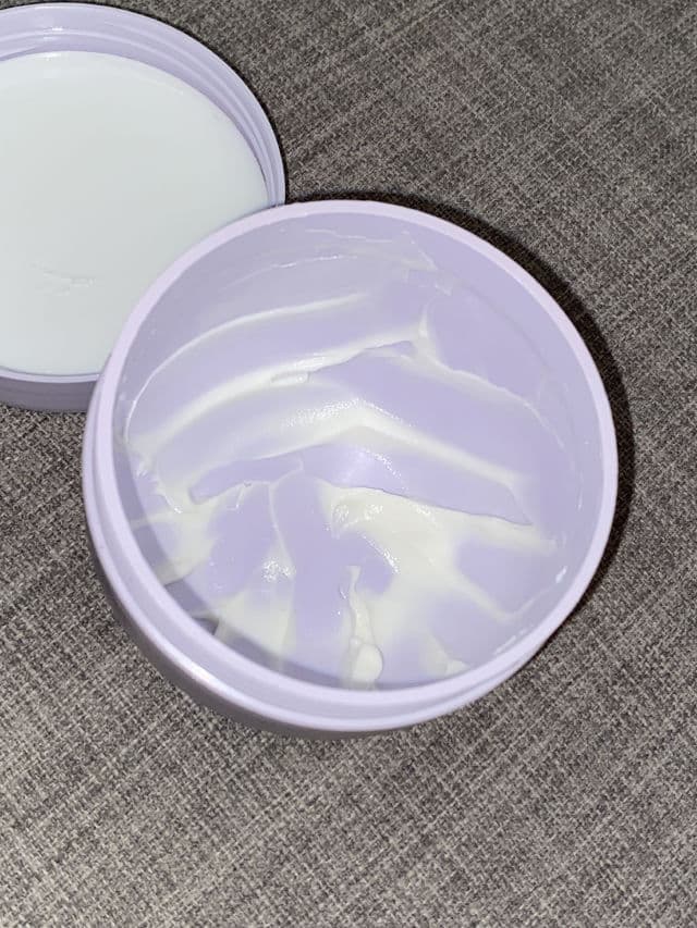 Caudalie Paris Vinotherapist Replenishing Vegan Body Butter review photo by andrarmua