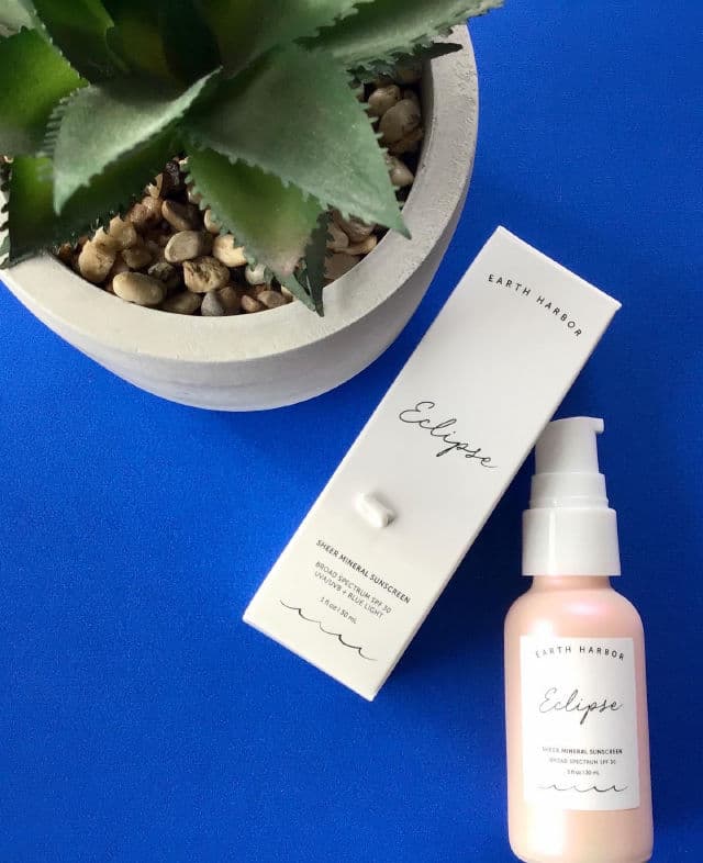 Earth Harbor Naturals Eclipse Sheer Mineral Sunscreen Broad Spectrum SPF 50 review photo by remedyforbeauty