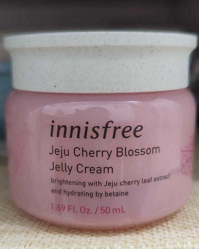 Jeju Cherry Blossom Jelly Cream product review