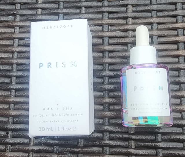 Herbivore Botanicals Prism 12% AHA + 3% BHA Exfoliating Glow Serum review photo by ChrisB