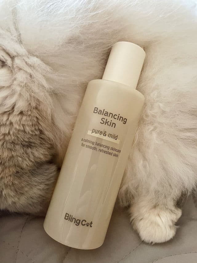 TONYMOLY Bling Cat Balancing Skin review photo by perfectlyimperfect
