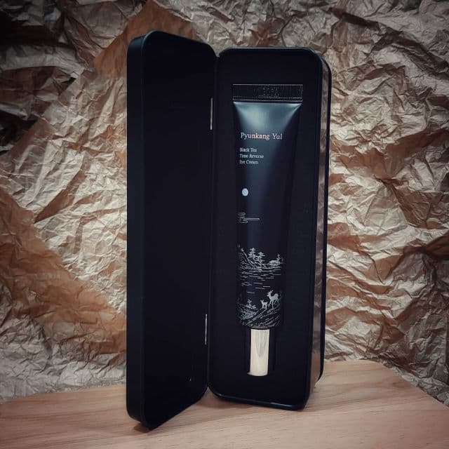 Pyunkang Yul Black Tea Time Reverse Eye Cream review photo by danielwonderland