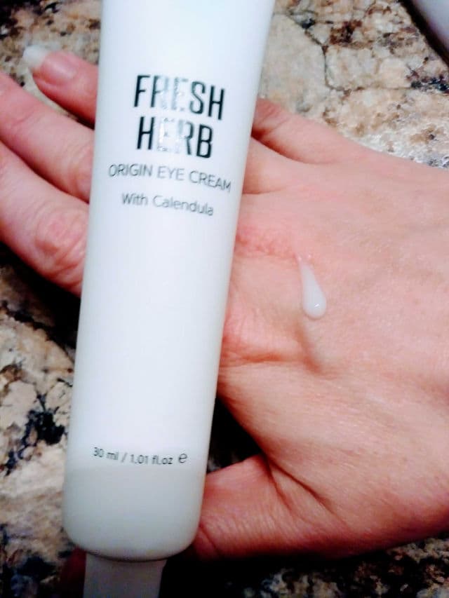 Nacific Fresh Herb Origin Eye Cream review photo by NixielouEve