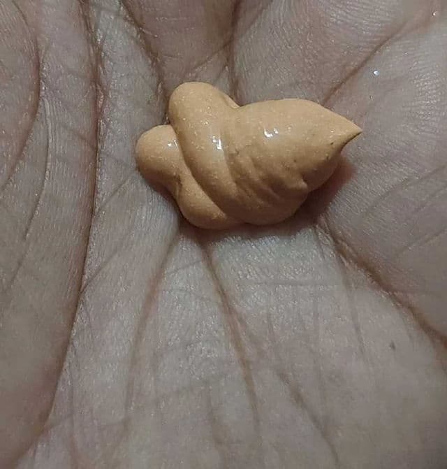 Qurez Mattifying Sunscreen SPF 50 PA+++ review photo by Tapaswini