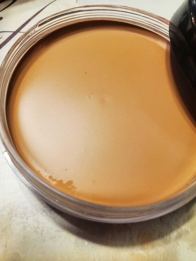 Yensa Silk Bronzing Base Sunlit Glow review photo by Twapslove