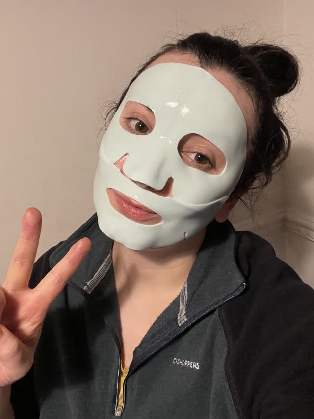 Dr. Jart+ Cryo Rubber™ with Soothing Allantoin - Cryo Rubber Soothing Mask review photo by Hebskin