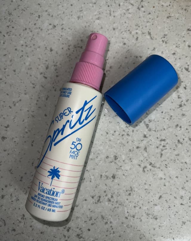 Vacation Super Spritz SPF 50 Face Mist review photo by maitegavmaitega