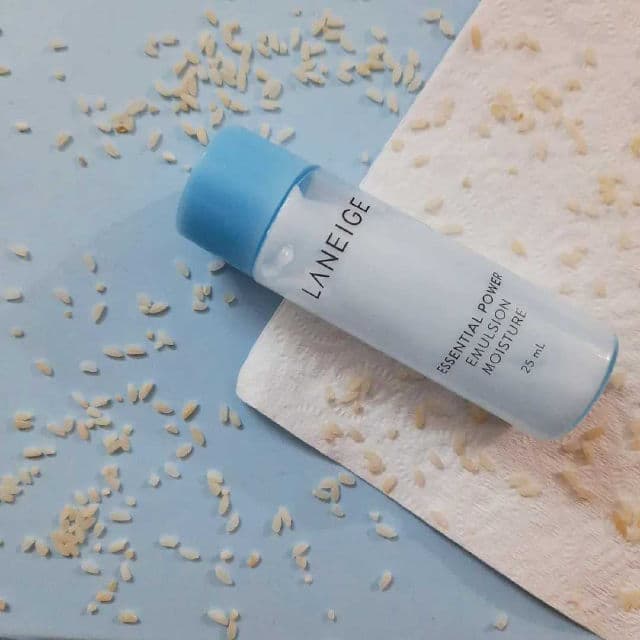 Laneige Essential Power Emulsion Moisture review photo by Tanzinaamy