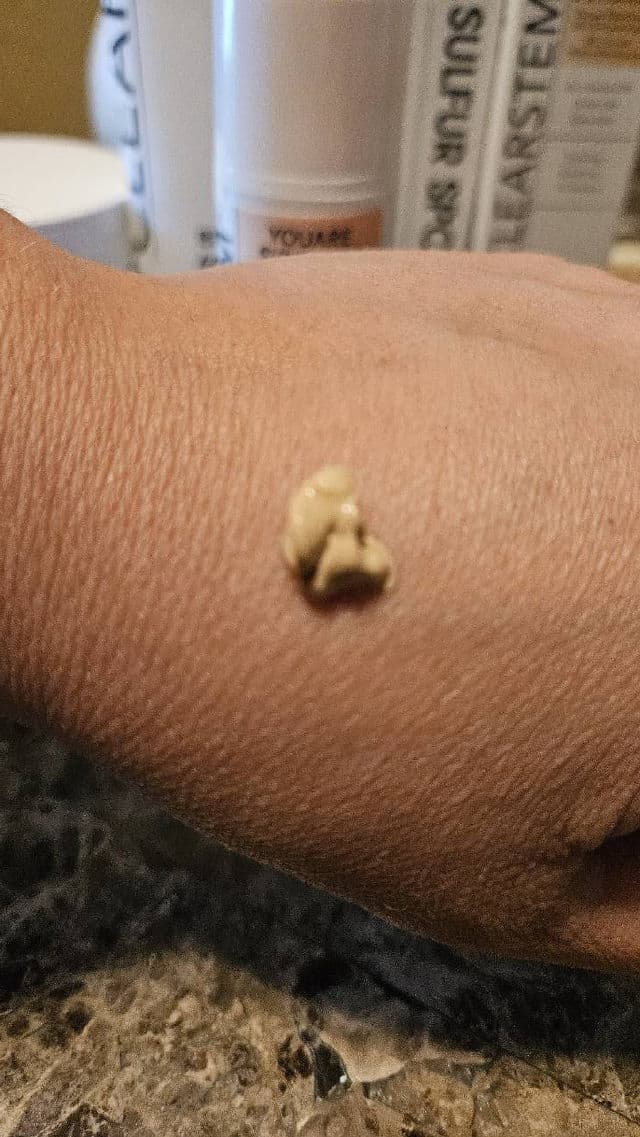 CLEARSTEM Skincare Youaresunshine Sheer Broad Spectrum SPF 50+ review photo by Carmen559c