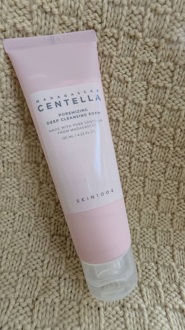 Madagascar Centella Poremizing Deep Cleansing Foam product review