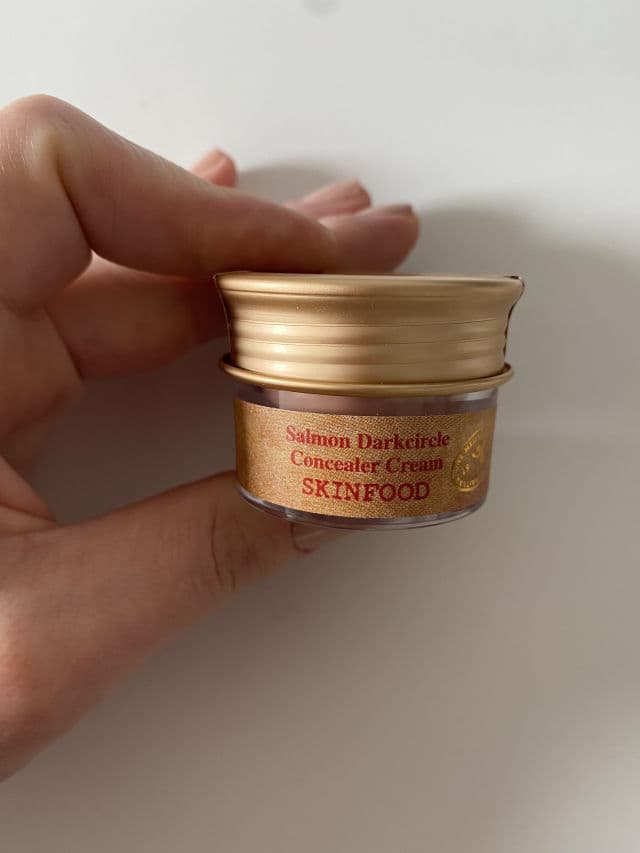 SKINFOOD Salmon Brightening Eye Cream review photo by Karina14