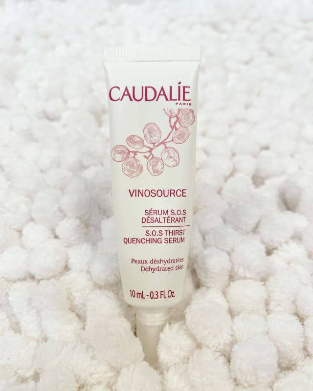Caudalie Paris Vinosource S.O.S. Thirst-Quenching Serum review photo by cleahanchey