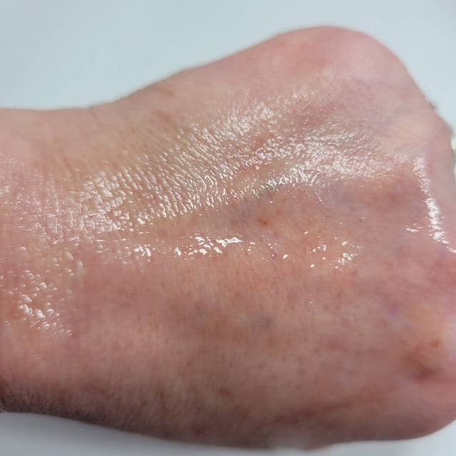 ELIZAVECCA Milky Piggy Hyaluronic Acid 100% Serum review photo by JamieM7