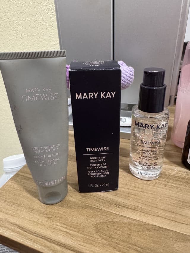 Mary Kay TimeWise® Age Minimize 3D® Night Cream review photo by tainalazu