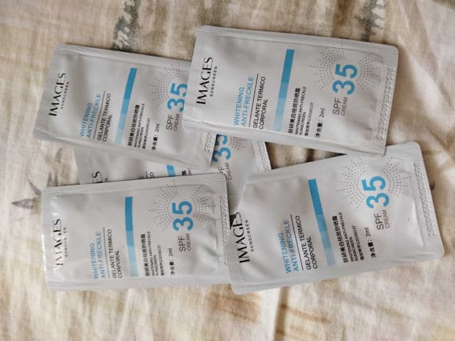 Images Whitening Anti-Freckle Sunscreen with SPF 35 review photo by Moony3