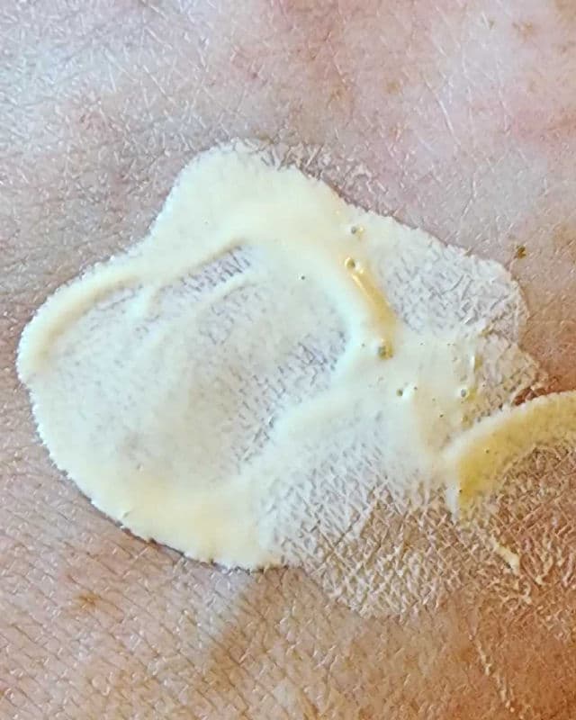 Juice Beauty Prebiotix SPF 45 Glow Daily Multi-Tasking Moisturizer review photo by Researching4Beauty