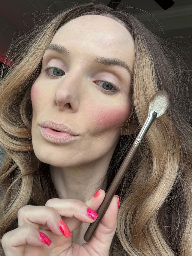 Glossmetics Lychee Berry Lip Glaze review photo by blonde25