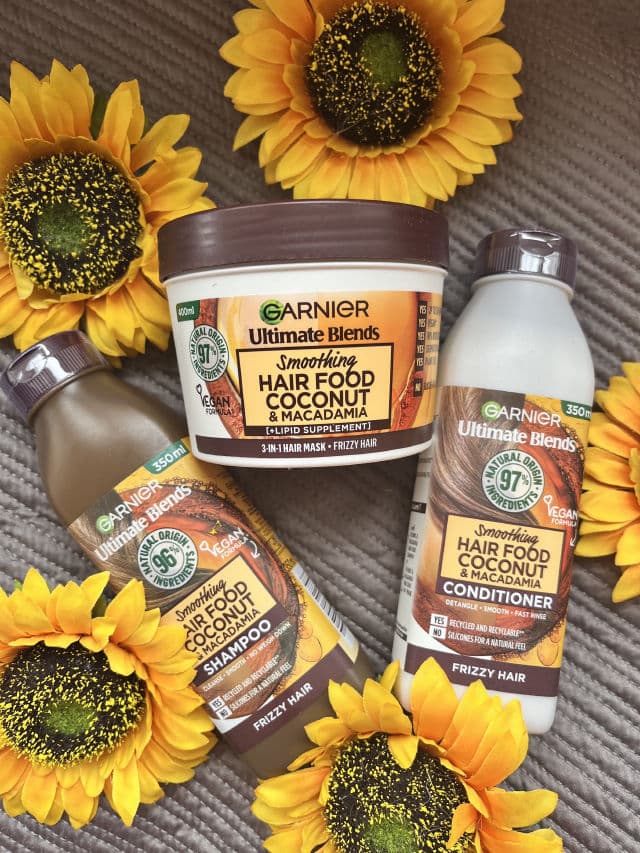 Garnier Fructis Macadamia Hair Food Smoothing Mask review photo by BellaBooBeauty