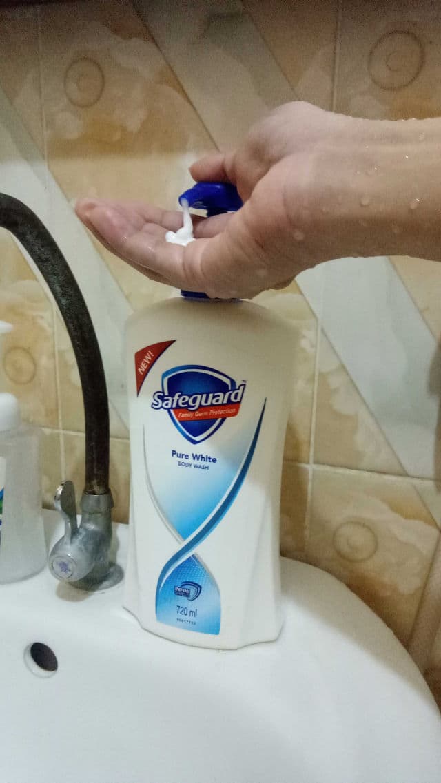 Safeguard Pure White Body Wash review photo by gabeesphere