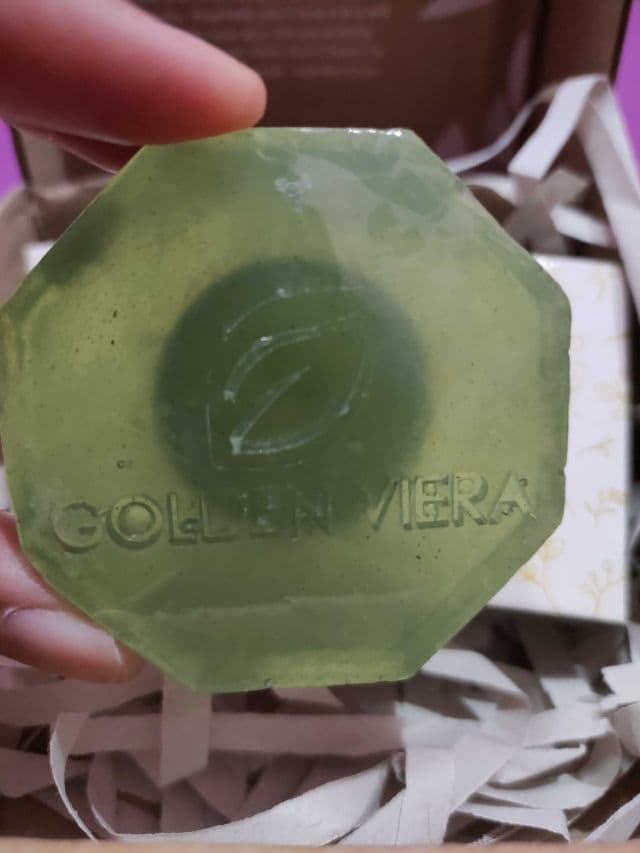 Golden Viera Face Wash Soap review photo by ranirohmawati