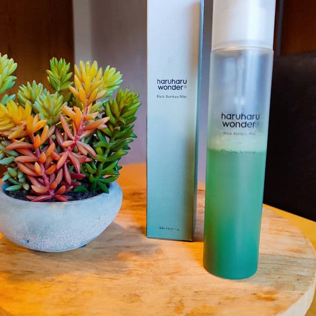 HaruHaru WONDER Black Bamboo Mist review photo by kbeautysandra