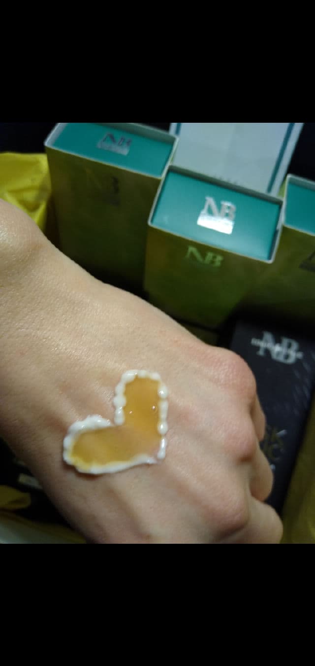 Nourishing Biologicals Mask Logic review photo by heatherrduhh