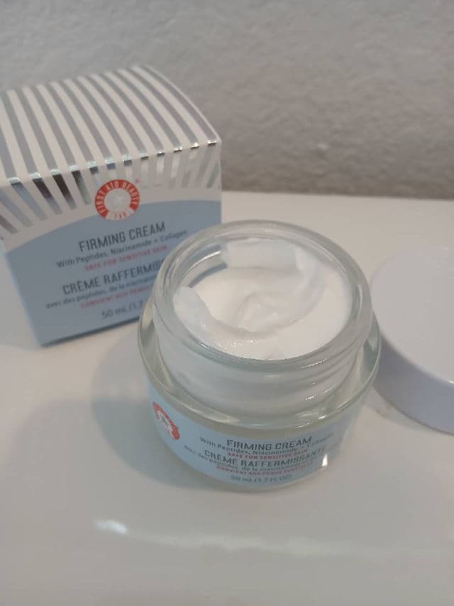 First Aid Beauty Firming Collagen Cream with Peptides + Niacinamide review photo by PattiL
