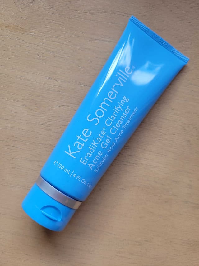 Kate Somerville EradiKate Clarifying Acne Gel Cleanser review photo by bingb